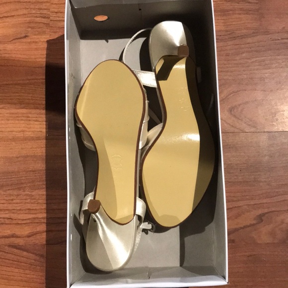 Brand new David’s bridle shoes - Picture 3 of 4